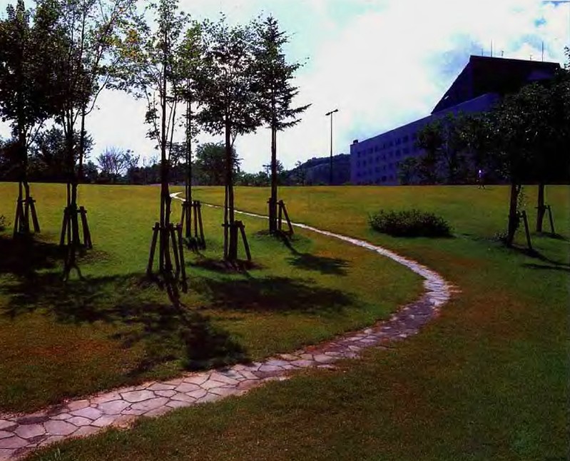 戶(hù)田芳樹(shù)作品：綠色津南中央庭園 中國風(fēng)景園林網(wǎng)