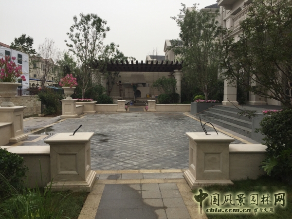 2015住宅景觀(guān)獎格拉斯四期園林景觀(guān)工程