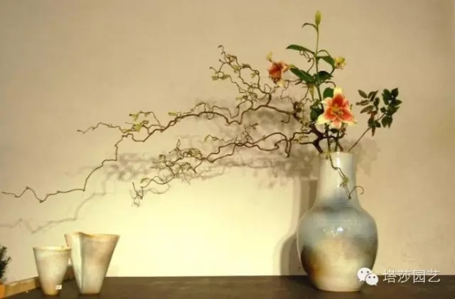 東方式插花藝術(shù)