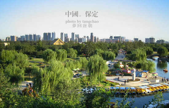 保定市園林局—園林綠化美環(huán)境 綠樹(shù)紅花映古城