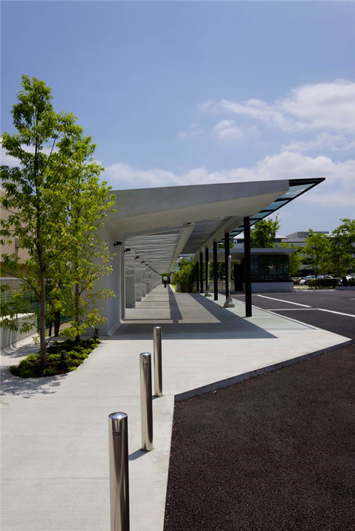 日本代市互助保險公司辦公環(huán)境景觀(guān)設計
