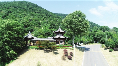 安徽：老礦區變身文創(chuàng  )園 大洼宕復綠成網(wǎng)紅