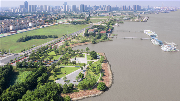 BAU建筑與城市設計事務(wù)所丨江陰市濱江公園